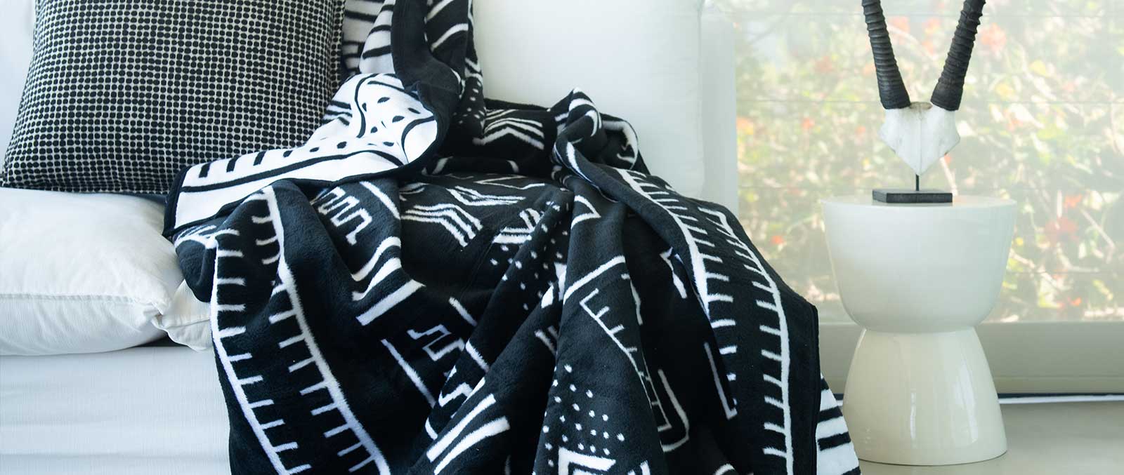 Shoulder Tote Bag | Woven Nepal | Ganapati Crafts Co. Black & White Stripe