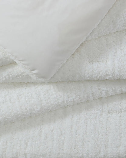 Snug Stitch Comforter